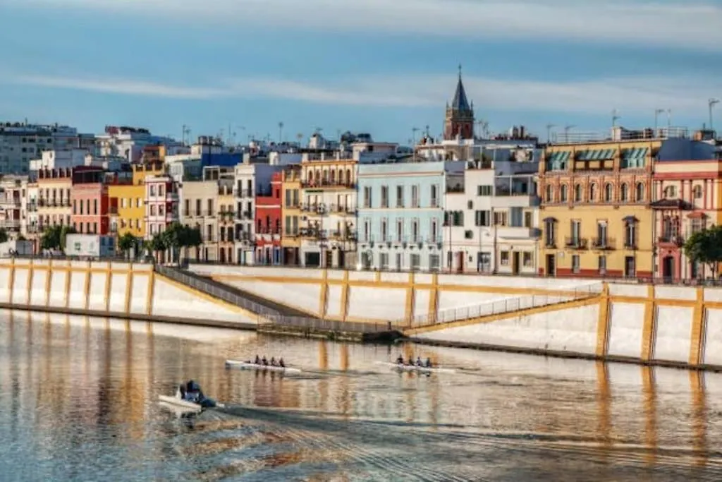 Atico Duplex Triana , Sevilla 0*, 塞维利亚 西班牙