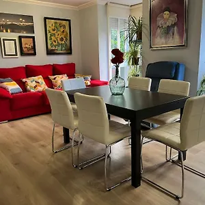 Triana Family Apartamento